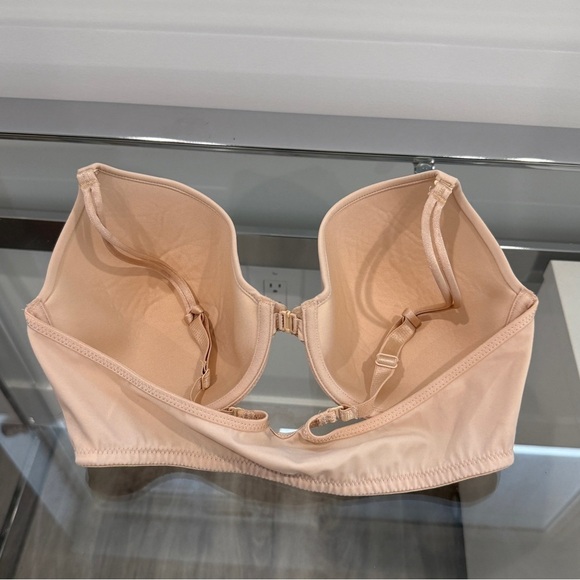 Wacoal Nude Front Clip Racerback Beige Bra (38D) Style 65942 - Picture 4 of 7